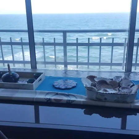 Blue Double Private At Front - En La Playa Piso Compartido バレンシア