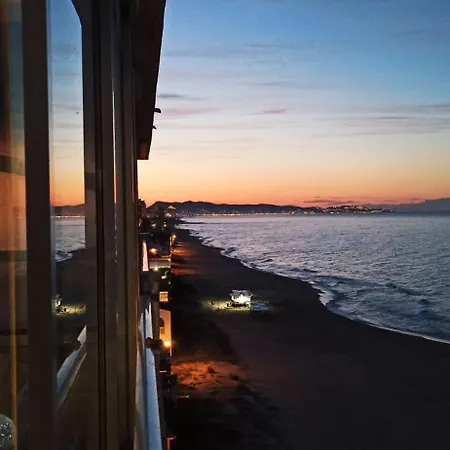 Blue Double Private At Front - Doble En La Playa Homestay