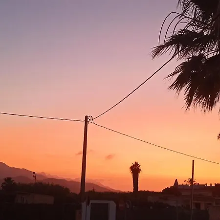 Quarto em Acomodações Particulares Blue Double Private At Front - En La Playa Piso Compartido