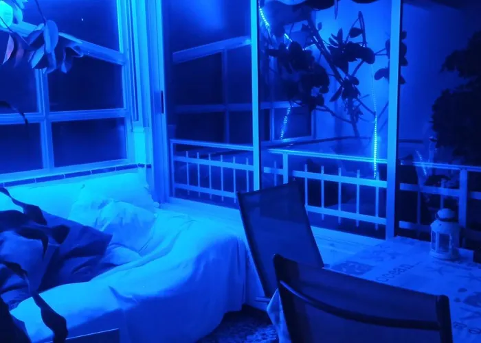 Blue Double Private At Front - En La Playa Piso Compartido Rum i privatbostad
